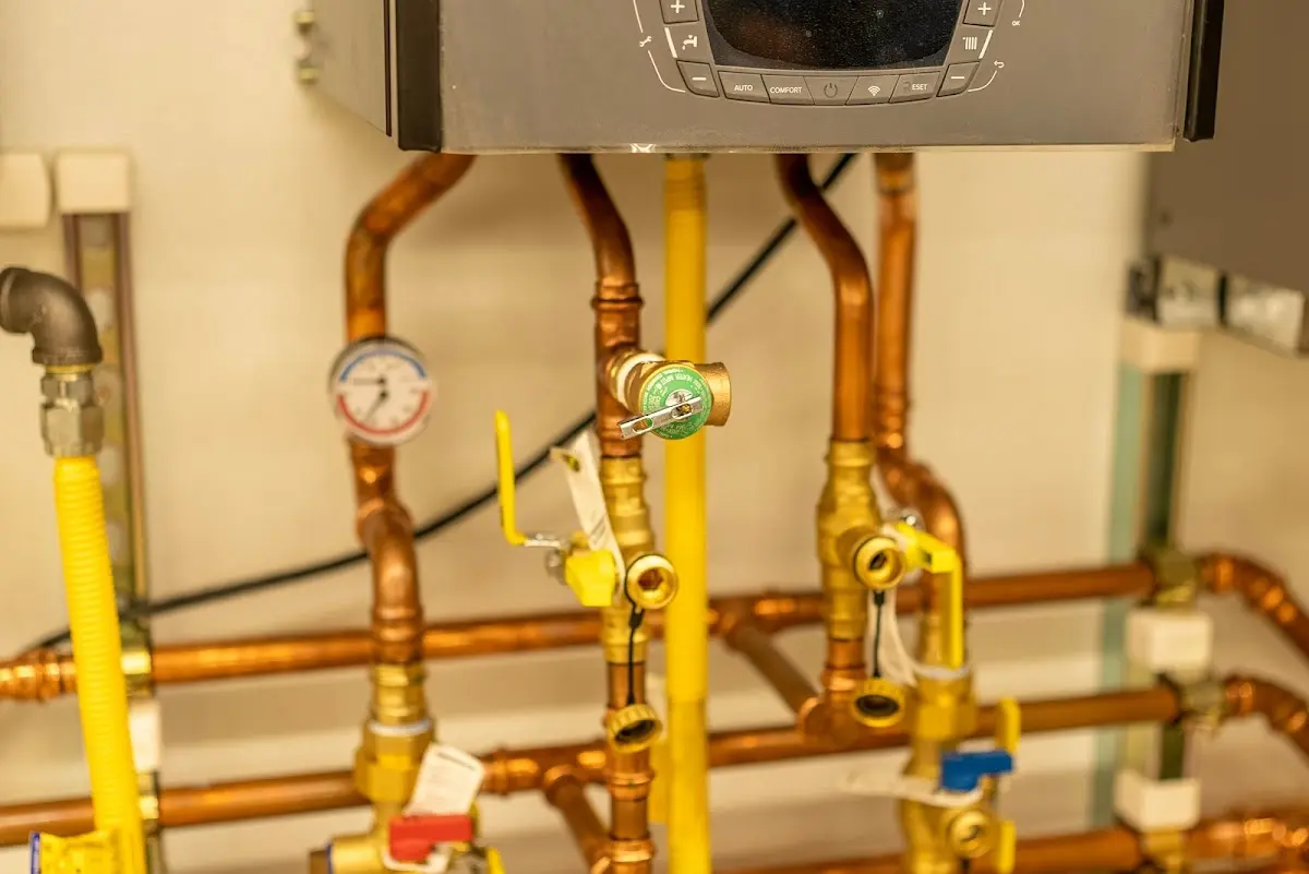 Licensed technician providing Slab Leak Repair for a homeowner in Center